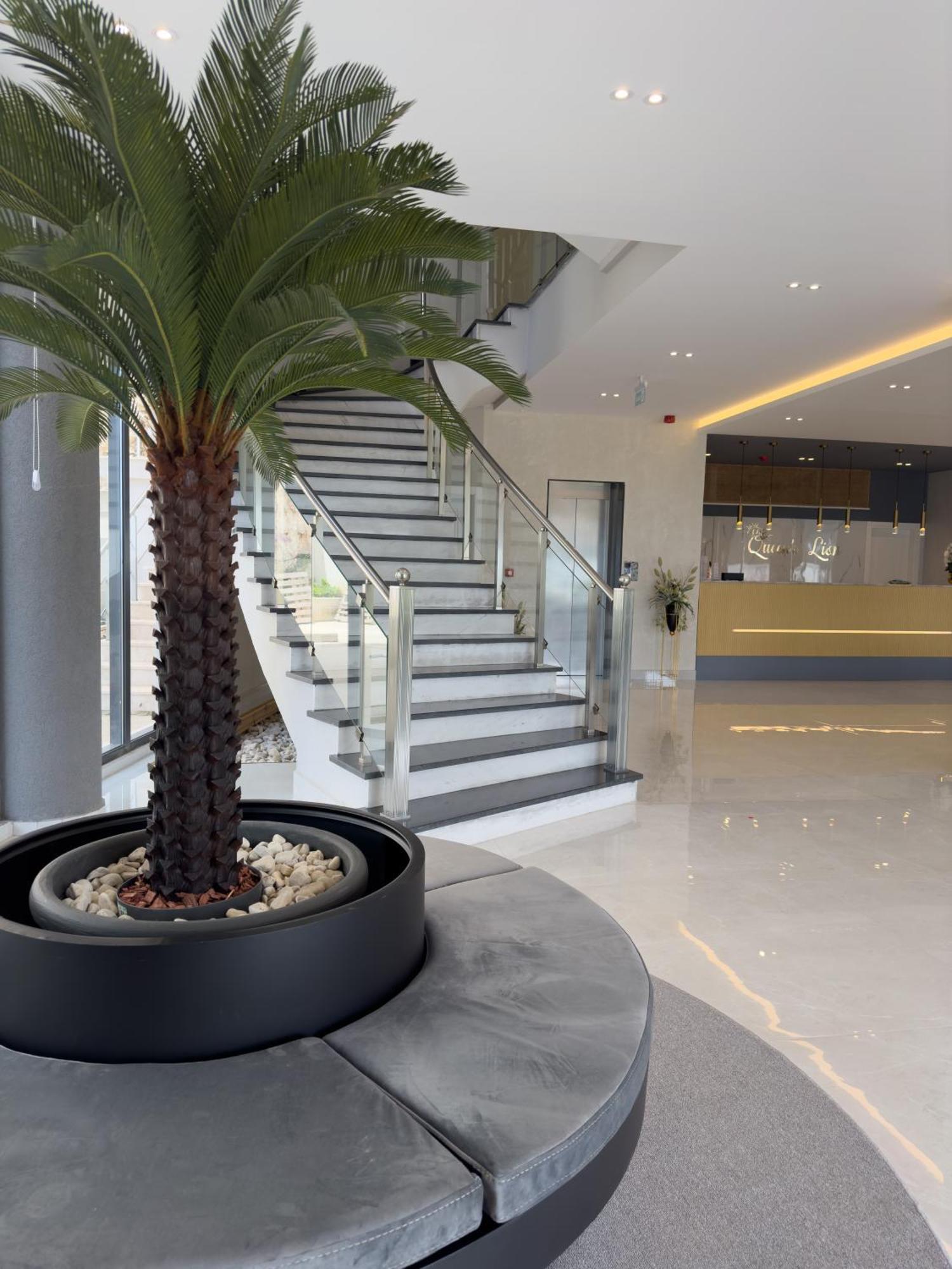 The Queen'S Lion Premium Hotel Саранда Екстер'єр фото